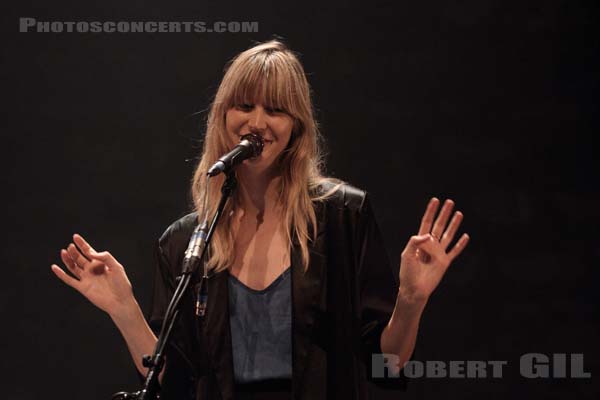 ERIKA SPRING - 2012-10-05 - PARIS - Cafe de la Danse - 